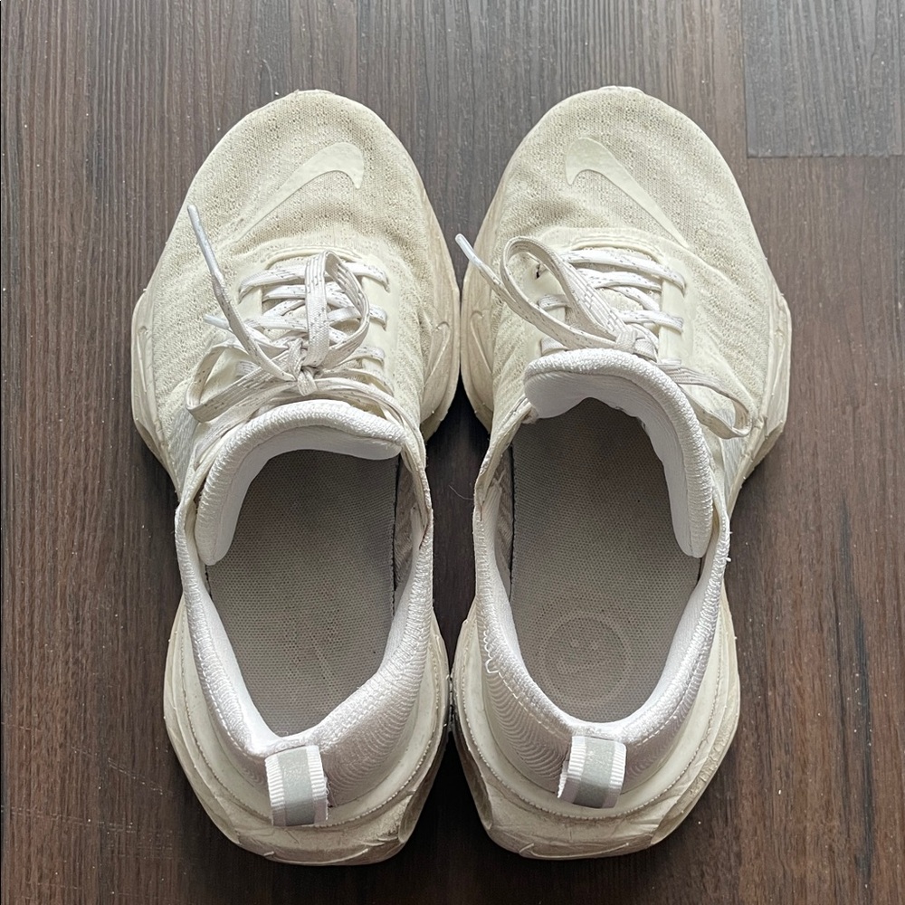 Nike Invincible 3 Women's Road Running Shoes (Extra Wide) Size: 6.5